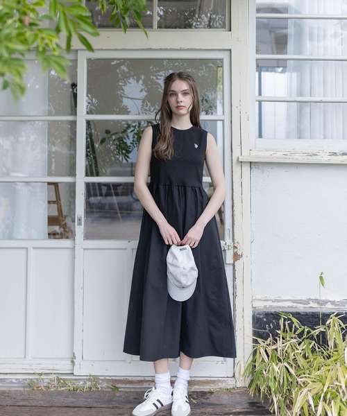 U.S. POLO ASSN.（ユーエスポロアッスン）の「【U.S. POLO ASSN.】clear 別注 布帛切替ノースリーブロングワンピース（ワンピース・レディース・ブラック/ネイビー・F）」の2枚目の写真