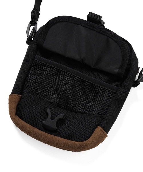 thisisneverthat(ディスイズネバーザット)の「T-Logo Shoulder Bag(ショルダーバッグ・メンズ・グリーン/ブラック・FREE)」の12枚目の写真
