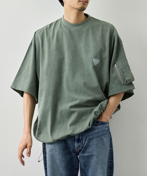 is-ness(イズネス)の「【is-ness】Arm Pocket Balloon T-Shirt(Tシャツ/カットソー・メンズ・グリーン/ダークグレー/ブルー/ブラック・L/M)」の4枚目の写真