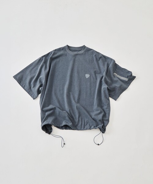 is-ness(イズネス)の「【is-ness】Arm Pocket Balloon T-Shirt(Tシャツ/カットソー・メンズ・グリーン/ダークグレー/ブルー/ブラック・L/M)」の11枚目の写真