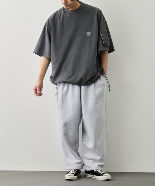 is-ness(イズネス)の「【is-ness】Arm Pocket Balloon T-Shirt(Tシャツ/カットソー・メンズ・グリーン/ダークグレー/ブルー/ブラック・L/M)」の17枚目の写真