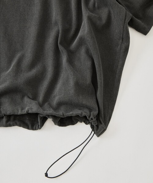 is-ness(イズネス)の「【is-ness】Arm Pocket Balloon T-Shirt(Tシャツ/カットソー・メンズ・グリーン/ダークグレー/ブルー/ブラック・L/M)」の22枚目の写真