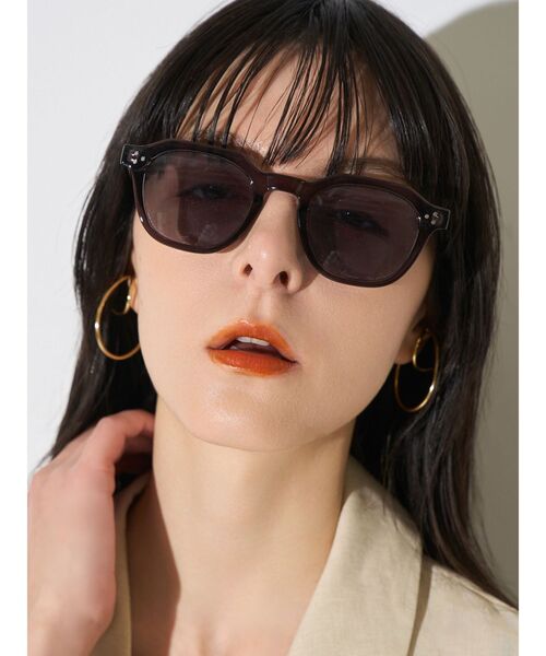 ELENDEEK(エレンディーク)の「FACET FRAME SUNGLASSES(サングラス・レディース・ブラック/ブラウン/ベージュ・FREE)」の1枚目の写真