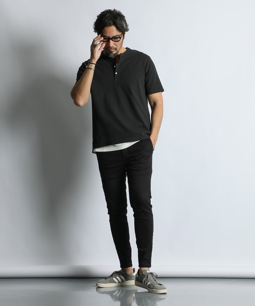 The DUFFER of ST.GEORGE(ザダファーオブセントジョージ)の「'COOLFIBER' PLATING V-NECK OPEN COLLAR TEE:吸水速乾・防シワ クールファイバー Vネック オープンカラー スキッパーTシャツ(Tシャツ/カットソー・メンズ・チャコールグレー/ホワイト/ブラック/ネイビー・SMALL/X-LARGE/LARGE/MEDIUM)」の8枚目の写真