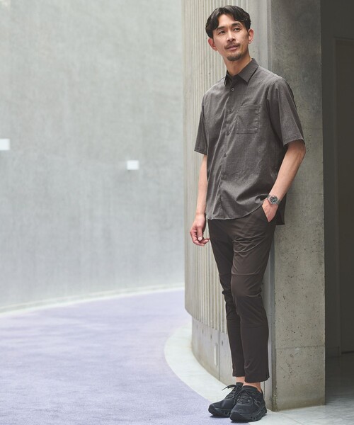 green label relaxing(グリーンレーベルリラクシング)の「【WEB限定】JUST fit ウールライク 半袖 シャツ(シャツ/ブラウス・メンズ・ダークグレー/ブラック/モカ・S/M/L/XL)」の4枚目の写真