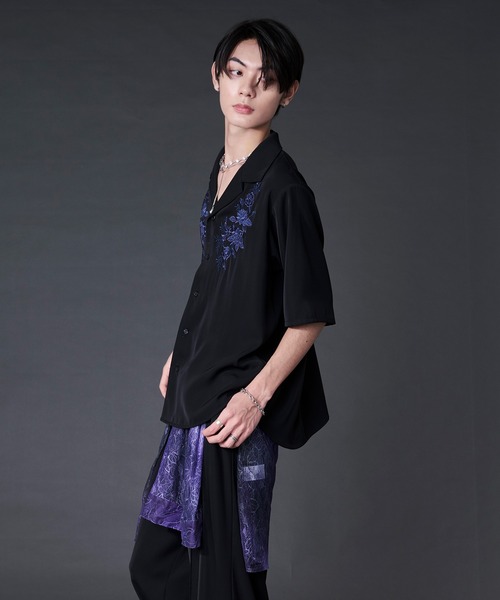 Ellno Loset(エルノロゼット)の「【機能性付き】ローズ刺繍開襟シャツ/SETUP対応(シャツ/ブラウス・メンズ・ブラック/チャコール/オフホワイト・LARGE/MEDIUM/SMALL)」の13枚目の写真