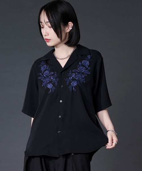 Ellno Loset(エルノロゼット)の「【機能性付き】ローズ刺繍開襟シャツ/SETUP対応(シャツ/ブラウス・メンズ・ブラック/チャコール/オフホワイト・LARGE/MEDIUM/SMALL)」の20枚目の写真