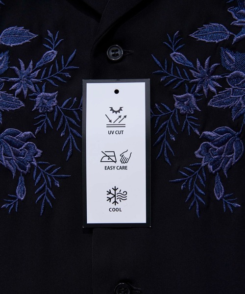Ellno Loset(エルノロゼット)の「【機能性付き】ローズ刺繍開襟シャツ/SETUP対応(シャツ/ブラウス・メンズ・ブラック/チャコール/オフホワイト・LARGE/MEDIUM/SMALL)」の4枚目の写真