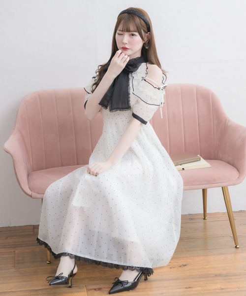 couture BY ROJITA(クチュールバイロジータ)の「【Mサイズ/ロング丈】ボウタイリボンアメスリ風ワンピース(ワンピース・レディース・ブラック/マルチ/ピンク/ブルー・FREE/MEDIUM)」の12枚目の写真