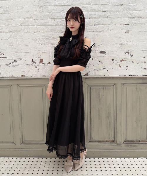 couture BY ROJITA(クチュールバイロジータ)の「【Mサイズ/ロング丈】ボウタイリボンアメスリ風ワンピース(ワンピース・レディース・ブラック/マルチ/ピンク/ブルー・FREE/MEDIUM)」の22枚目の写真