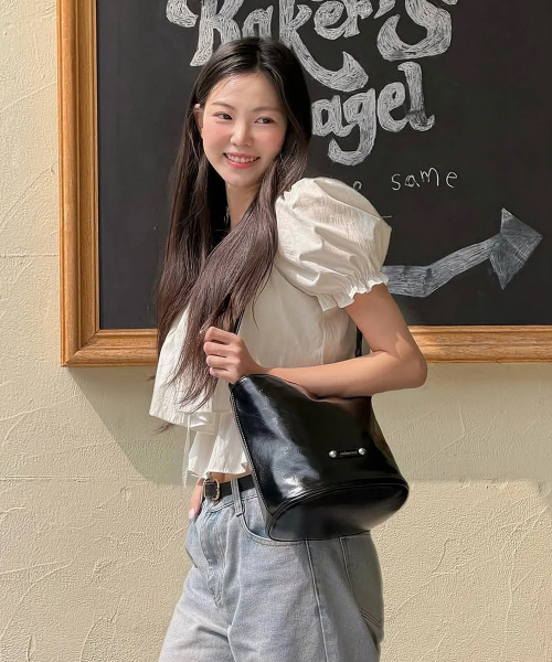 RAIMENT(レイメント)の「Stud Band Basket Bag_Black(ショルダーバッグ・レディース・その他・FREE)」の6枚目の写真