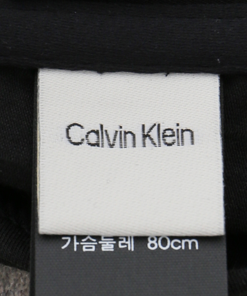 Calvin Klein（カルバン・クライン）の「Calvin Klein / カルバン クライン LIGHTLY LINED BANDEAU（その他アンダーウェア/インナー・レディース・ブラック・SMALL/MEDIUM）」の8枚目の写真