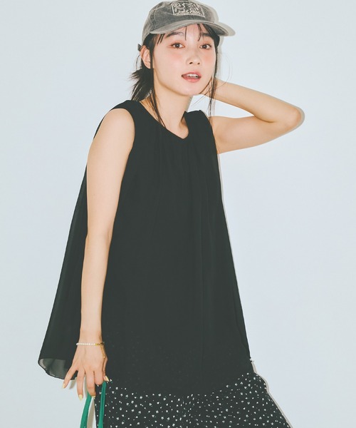 COLORME(カラーミー)の「【AKB48 伊藤百花 着用】シフォンノースリーブトップス(シャツ/ブラウス・レディース・ブラック/ライトブルー・FREE)」の7枚目の写真