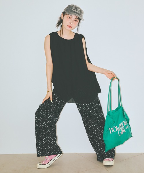 COLORME(カラーミー)の「【AKB48 伊藤百花 着用】シフォンノースリーブトップス(シャツ/ブラウス・レディース・ブラック/ライトブルー・FREE)」の18枚目の写真
