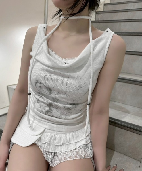 Never mind the XU / Chikashitsu+(ネバーマインド ザ エックスユー / チカシツプラス)の「【nmtc+】Doodle Lace Sleeveless Tee Muffler Set / 【エヌエムティーシープラス】レースマフラーセットノースリーブTシャツ(タンクトップ・レディース・ホワイト/チャコール・ONE SIZE)」の14枚目の写真