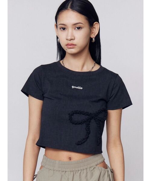 EMODA（エモダ）の「フリルパッチミニマルTシャツ（Tシャツ/カットソー・レディース・ホワイト/ブラック/グレー・FREE）」の2枚目の写真