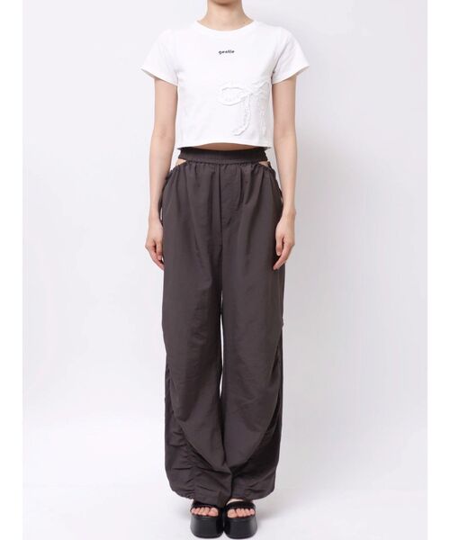 EMODA（エモダ）の「フリルパッチミニマルTシャツ（Tシャツ/カットソー・レディース・ホワイト/ブラック/グレー・FREE）」の22枚目の写真