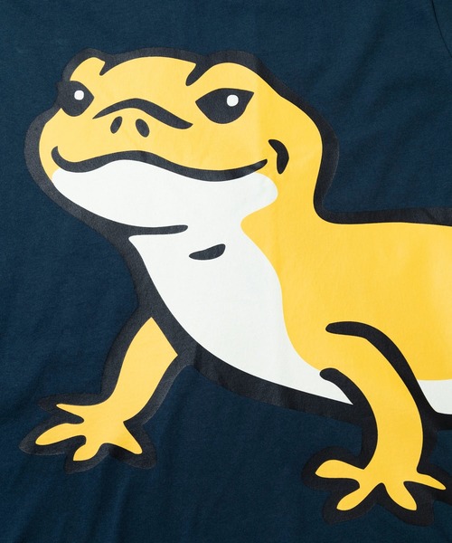 go slow caravan(ゴースローキャラバン)の「USA/C レオパードゲッコー IMPACT ゆったり TEE(Tシャツ/カットソー・メンズ・ネイビー/ホワイト/ラベンダー・MEDIUM/X-LARGE/LARGE)」の5枚目の写真