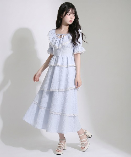 DearMyLoveRose（ディアマイラブローズ）の「ラッフルフリルシアーチェックブラウス【大きいサイズあり】【セットアップ対応】（シャツ/ブラウス・レディース・ブルー/ホワイト・LL～3L/L～LL/M-L）」の7枚目の写真