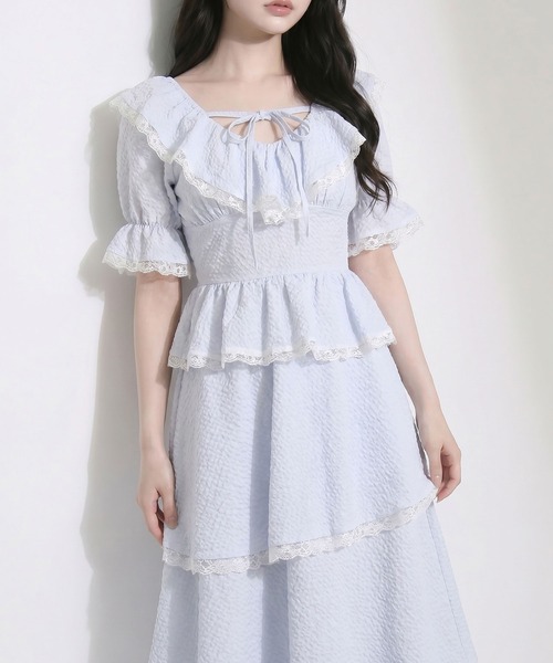 DearMyLoveRose（ディアマイラブローズ）の「ラッフルフリルシアーチェックブラウス【大きいサイズあり】【セットアップ対応】（シャツ/ブラウス・レディース・ブルー/ホワイト・LL～3L/L～LL/M-L）」の10枚目の写真