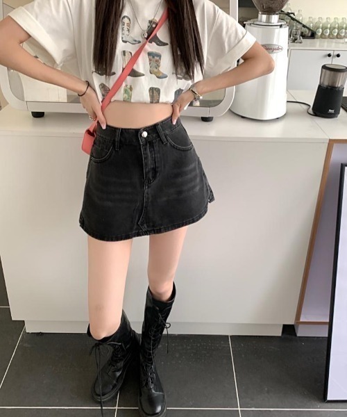 HAILY(ヘイリー)の「ウォッシュ加工デニムAラインスカパン(デニムスカート・レディース・チャコールグレー/ライトブルー・S/M/L)」の13枚目の写真
