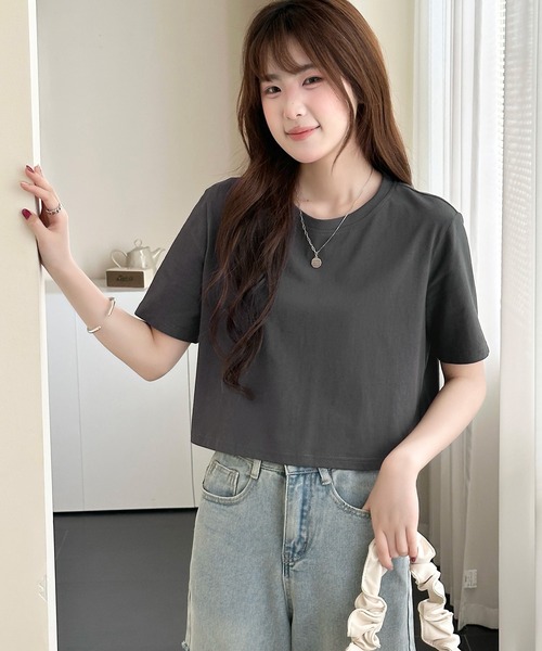 DAY CLOSET(デイ クローゼット)の「【UVカット率98%/UPF50+/汗染み防止/撥水】半袖 バック ワンポイント ボックス シルエット Tシャツ レディース(Tシャツ/カットソー・レディース・ブラック/ホワイト/チャコールグレー・L/M)」の18枚目の写真