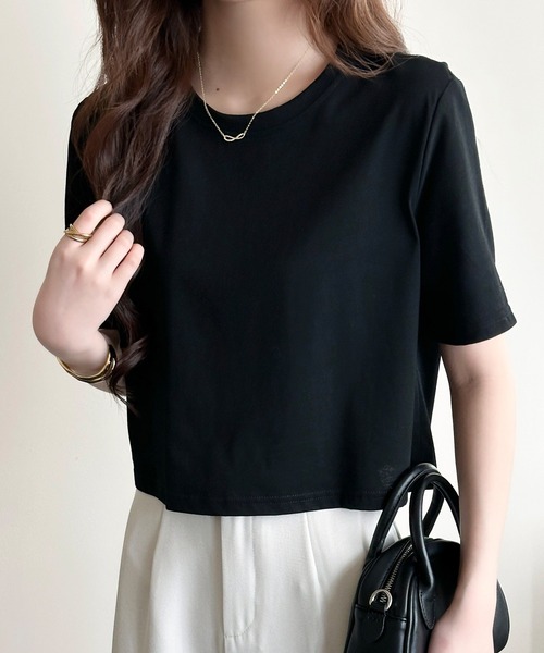 DAY CLOSET(デイ クローゼット)の「【UVカット率98%/UPF50+/汗染み防止/撥水】半袖 バック ワンポイント ボックス シルエット Tシャツ レディース(Tシャツ/カットソー・レディース・ブラック/ホワイト/チャコールグレー・L/M)」の9枚目の写真