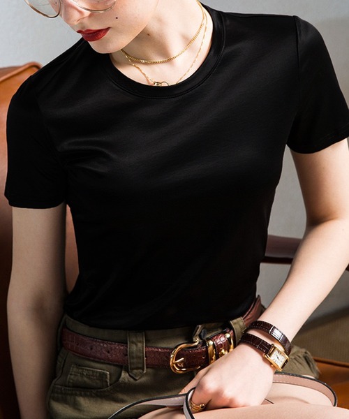 lulufa(ルルファ)の「コンパクトシルエット 艶感 上品 シルケット半袖 Tシャツ(Tシャツ/カットソー・レディース・ブラック/ホワイト・FREE)」の14枚目の写真