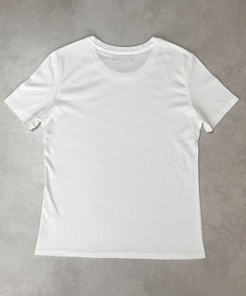 lulufa(ルルファ)の「コンパクトシルエット 艶感 上品 シルケット半袖 Tシャツ(Tシャツ/カットソー・レディース・ブラック/ホワイト・FREE)」の19枚目の写真