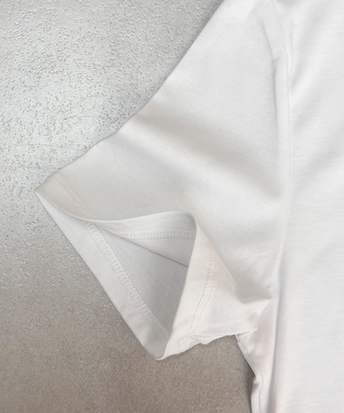 lulufa(ルルファ)の「コンパクトシルエット 艶感 上品 シルケット半袖 Tシャツ(Tシャツ/カットソー・レディース・ブラック/ホワイト・FREE)」の21枚目の写真