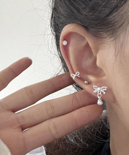 MASHIRO(マシロ)の「【MASHIRO】リボン&アクリルパールドロップデザインピアス6点セット(MA/EK615)(ピアス(両耳用)・レディース・シルバー・FREE)」の5枚目の写真