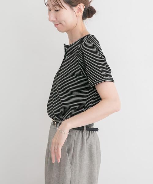 ITEMS URBANRESEARCH(アイテムズ アーバンリサーチ)の「ワッフル半袖Tシャツ(Tシャツ/カットソー・レディース・グレー/ブラック/オフホワイト・FREE)」の12枚目の写真