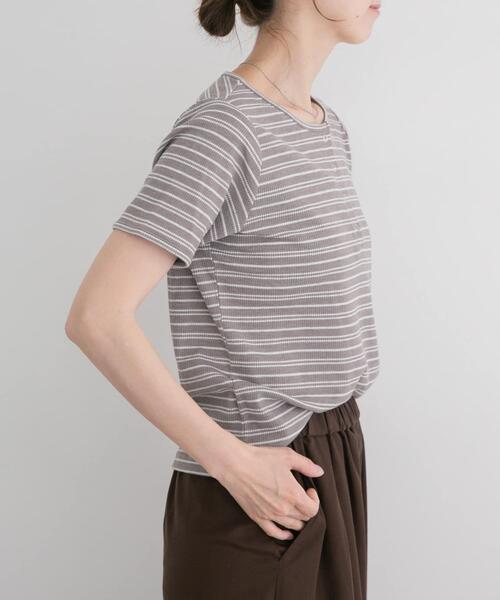 ITEMS URBANRESEARCH(アイテムズ アーバンリサーチ)の「ワッフル半袖Tシャツ(Tシャツ/カットソー・レディース・グレー/ブラック/オフホワイト・FREE)」の21枚目の写真