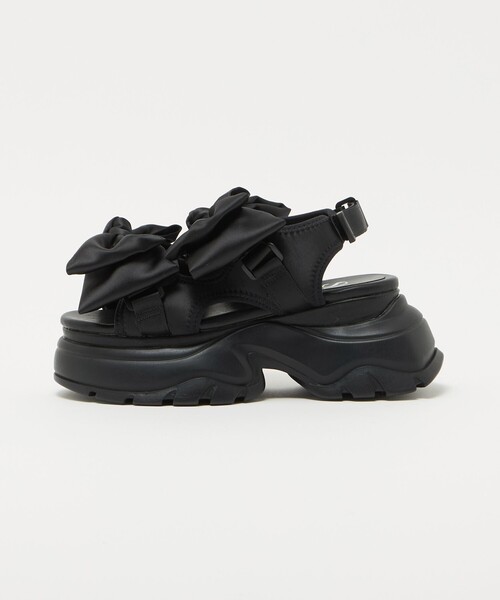 SY UNITED ARROWS(シーユナイテッドアローズ)の「<SY>ビッグリボンベルクロ サンダル75(サンダル・レディース・ブラック・S/L/M)」の1枚目の写真