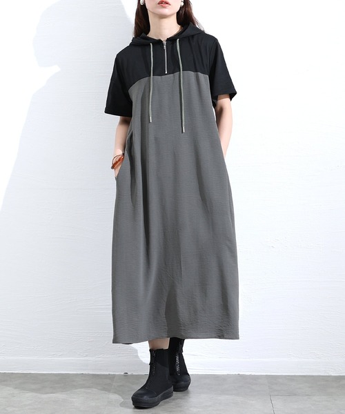Sawa a la mode(サワアラモード)の「配色切り替えフーディーワンピース(ワンピース・レディース・ブルー/カーキ・FREE)」の1枚目の写真