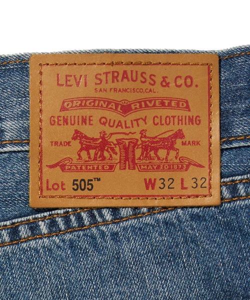 Levi's（リーバイス）の「Levi's/リーバイス 505(TM) レギュラーフィットジーンズ（デニムパンツ・メンズ・ダークインディゴブルー・W36 L32/W34 L32/W33 L32/W32 L32/W30 L32/W29 L32/W28 L32）」の3枚目の写真