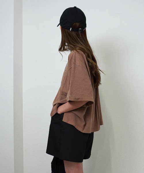 gossara(ゴサラ)の「【立体ロゴデザイン】オンニエンボスTEE(Tシャツ/カットソー・レディース・チャコールグレー/グレイッシュベージュ/ネイビー/キャメル・FREE)」の17枚目の写真
