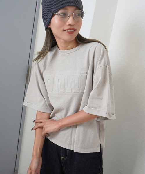 gossara(ゴサラ)の「【立体ロゴデザイン】オンニエンボスTEE(Tシャツ/カットソー・レディース・チャコールグレー/グレイッシュベージュ/ネイビー/キャメル・FREE)」の21枚目の写真