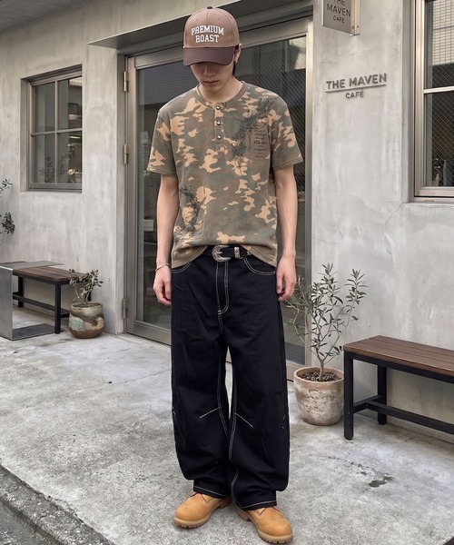 SPINNS(スピンズ)の「ヘンリーネックサーマル半袖Tシャツ/ダークアートプリント(Tシャツ/カットソー・メンズ・ブラック系その他/レッド系その他/アイボリー/カモフラージュ・ONESIZE)」の11枚目の写真