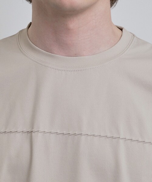 tk.TAKEO KIKUCHI(ティーケータケオキクチ)の「【吸水速乾/UVカット】ダッシュライン切替Tシャツ(Tシャツ/カットソー・メンズ・ナチュラル/ホワイト/ブラック・03/04/02)」の10枚目の写真