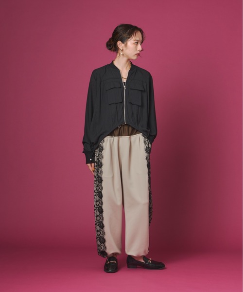 terrace(テラス)の「ストライプガーゼドロストショートジャケット(ブルゾン・レディース・モカ/サンドベージュ/ブラック・FREE)」の13枚目の写真