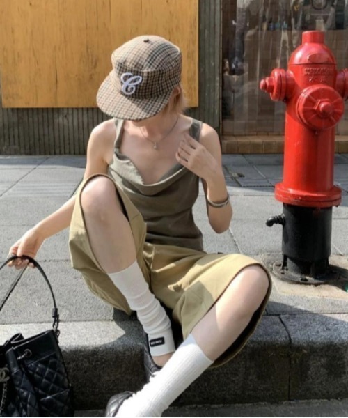 Vipoa（ヴィポア）の「折り返しデザインハーフパンツ（その他パンツ・レディース・ベージュ・MEDIUM/LARGE）」の6枚目の写真