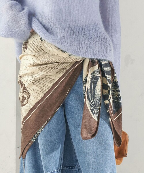 SHIPS（シップス）の「manipuri: 120*120 STOLE 26AW（ストール/ショール・レディース・ダークブラウン/ブルー/オレンジ/ブラウン・ONE SIZE）」の10枚目の写真