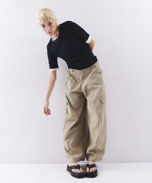 HANNE(アン)の「ライトカーゴパンツ(カーゴパンツ・レディース・ベージュ・S/M)」の2枚目の写真