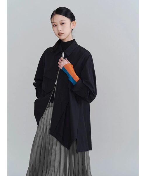 UN3D.(アンスリード)の「HALF BI-COLOR TULLE TOP / ハーフバイカラータートルトップ(Tシャツ/カットソー・レディース・グレー/ブラック・FREE)」の18枚目の写真