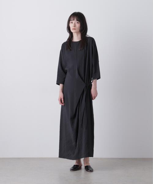 YLEVE(イレーヴ)の「YLEVE / RAYON-POLYESTER BROAD DRESS(ワンピース・レディース・ブラウン/ブラック・1)」の2枚目の写真
