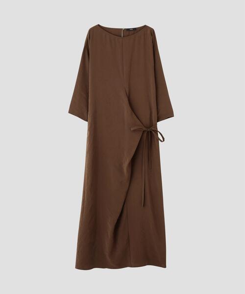 YLEVE(イレーヴ)の「YLEVE / RAYON-POLYESTER BROAD DRESS(ワンピース・レディース・ブラウン/ブラック・1)」の6枚目の写真