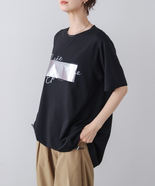 Bou Jeloud(ブージュルード)の「箔エンボスロゴチュニック(Tシャツ/カットソー・レディース・ベージュ/ブラック/オフホワイト・FREE)」の3枚目の写真