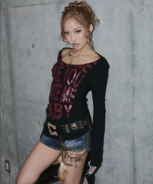 d.i.a.(ダイヤ)の「ヴィンテージプリントロンT(Tシャツ/カットソー・レディース・ブラック/オレンジ/ホワイト/レッド/ブラウン・FREE)」の4枚目の写真