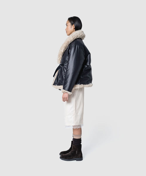 muller of yoshiokubo（ミュラーオブヨシオクボ）の「muller of yoshiokubo ミュラーオブヨシオクボ / REVERSIBLE SNOW BLOUSON ファー×サテンリバーシブルスノーブルゾン / MLF26705（ブルゾン・レディース・ベージュ/ブルー/ブラック・36/38）」の6枚目の写真